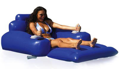 Be Lazy With The Excalibur Motorized Pool Lounger