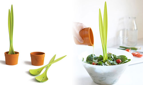 Salad Plant: Salad Tongs from Black + Blum