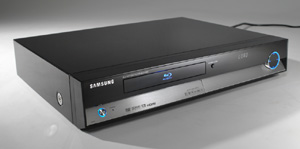 Samsung Turns Up the Heat with the First Blu-ray Disc Player